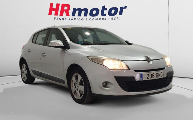Renault Megane Dynamique 1.6 16v 81 kW (110 CV)