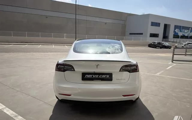 TESLA Model 3 Model 3 Long-Range Dual Motor Performance AWD