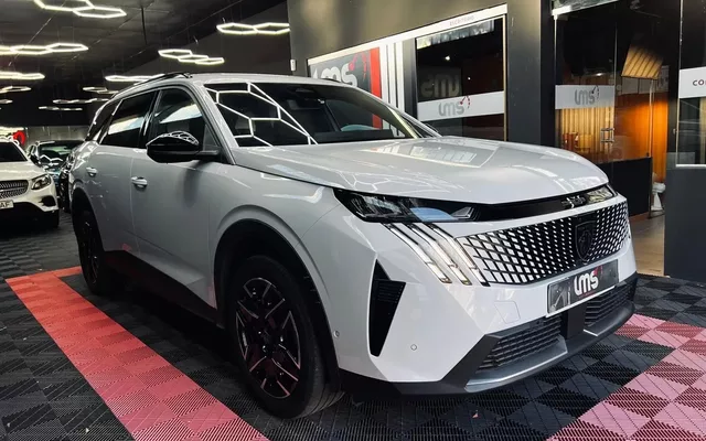 Peugeot 5008 1.2 Hybrid Allure e-DCS6