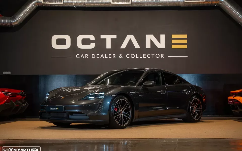 Porsche Taycan 4S