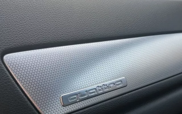 AUDI Q3 Q3 2.0TDI S line edition quattro