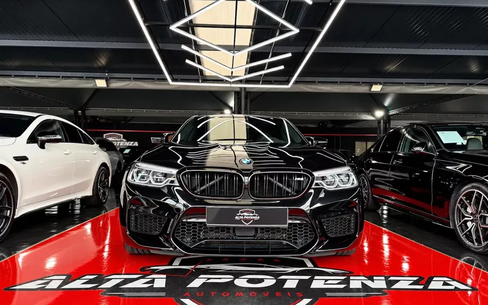 BMW M5 Standard