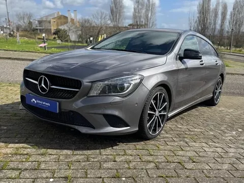 Mercedes-Benz CLA 220 d 7G-DCT