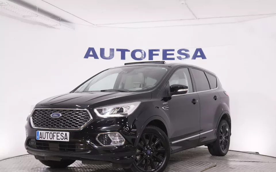 Ford Kuga 2.0 TDCI VIGNALE 4X2 150CV 5P # CUERO, TECHO ELECTRICO PANORAMICO, NAVY