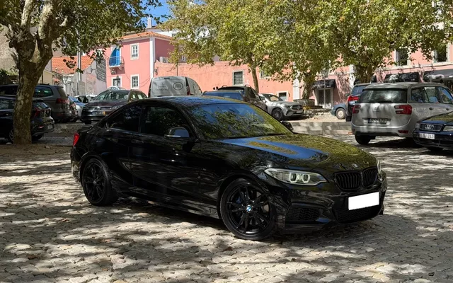 BMW M235i Standard