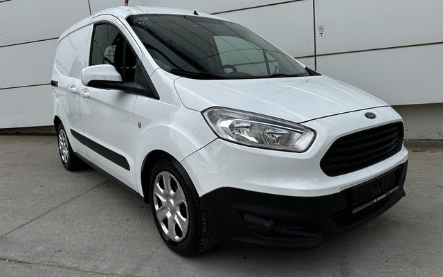 Ford Transit Courier ΕΛΛΗΝΙΚΗΣ ΑΝΤΙΠΡΟΣΩΠΕΙΑΣ