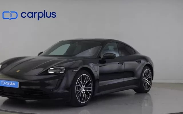 Porsche Taycan Standard