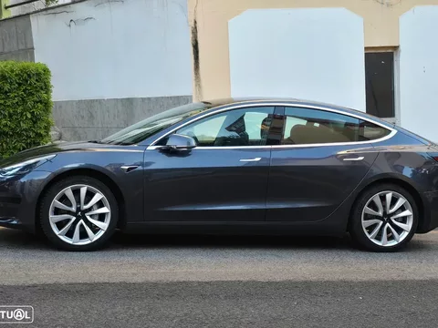Tesla Model 3 Standard RWD Plus