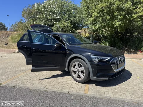 Audi e-tron 50 quattro
