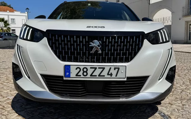 Peugeot 2008 1.2 PureTech GT Line EAT6