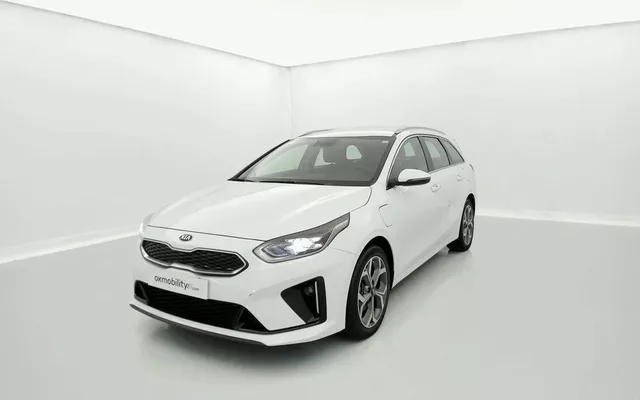 KIA Ceed 1.6 GDi PHEV 141cv eTech