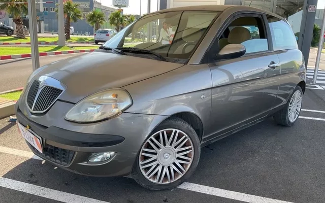 LANCIA Ypsilon Ypsilon 1.2 16v Argento