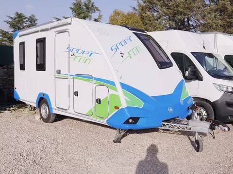 KNAUS No data W05 CARAVANA A ESTRENAR PVP NUEVO 33.000 EUROS A/C INCLUIDO