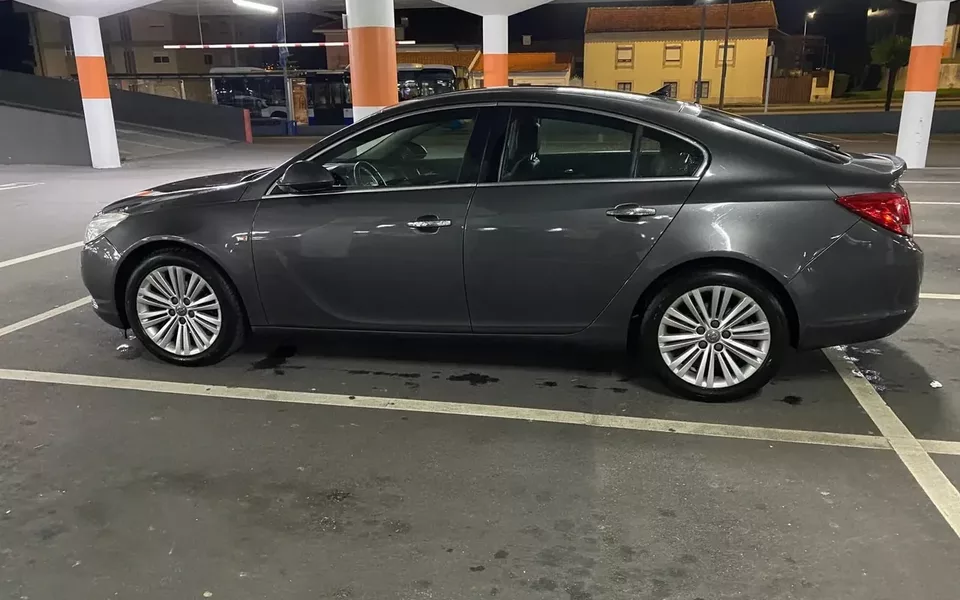 Opel Insignia 2.0 CDTI Cosmo Active 144g