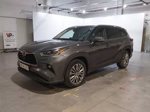 TOYOTA Highlander 2.5 Advance P. Met. Techo Panorámico