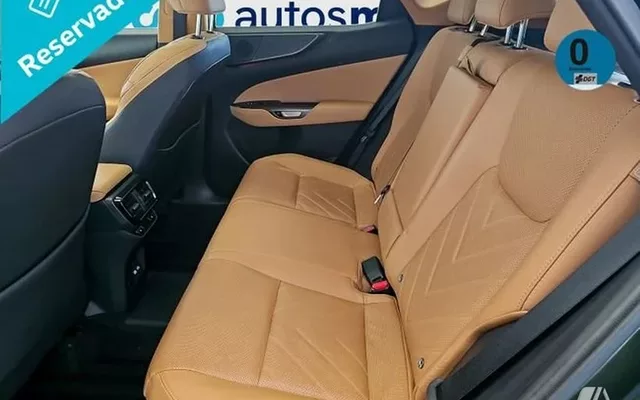 LEXUS NX 450h+ Luxury 4WD 225 kW (306 CV)