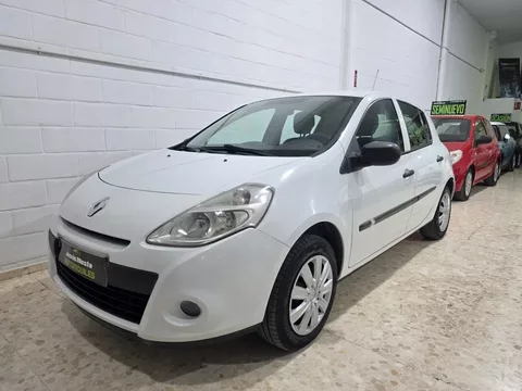 RENAULT Clio Clio 1.5DCI Business 90 eco2