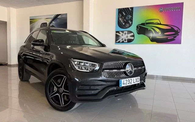 MERCEDES-BENZ Clase GLC 300 de 4MATIC