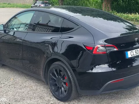 Tesla Model Y Tração Traseira