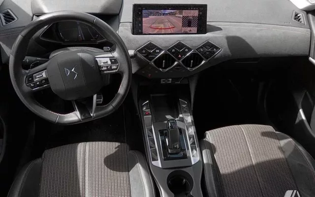 DS DS3 Crossback DS 3 Crossback BlueHDi Performance Line + 130 Aut.