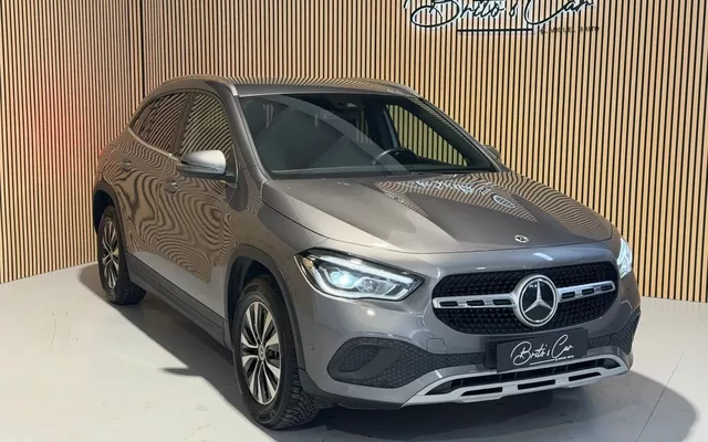 Mercedes-Benz GLA 250 e Progressive