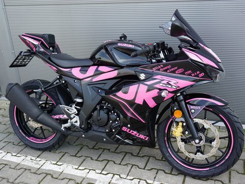 Suzuki GSX-R 125 GSXR PINK