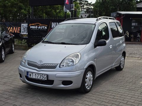 Toyota Yaris Verso