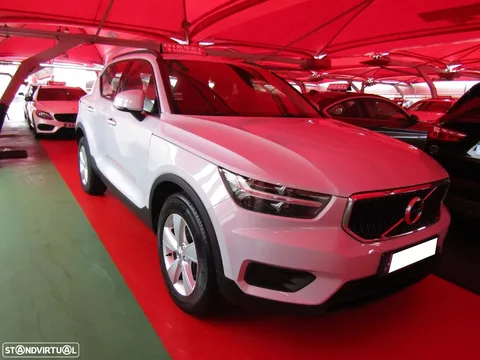 Volvo XC 40 2.0 D3 Momentum