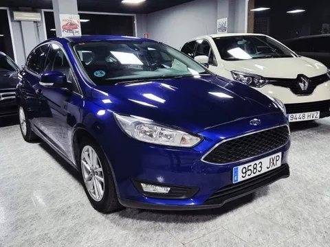 Vendido: FORD Focus Focus 1.0 Ecoboost Auto-S&S Trend+ 125 - 7900€ en Teruel