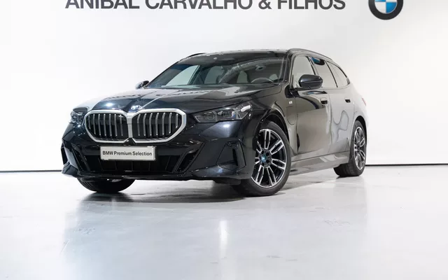 BMW 530 e Pack Desportivo M