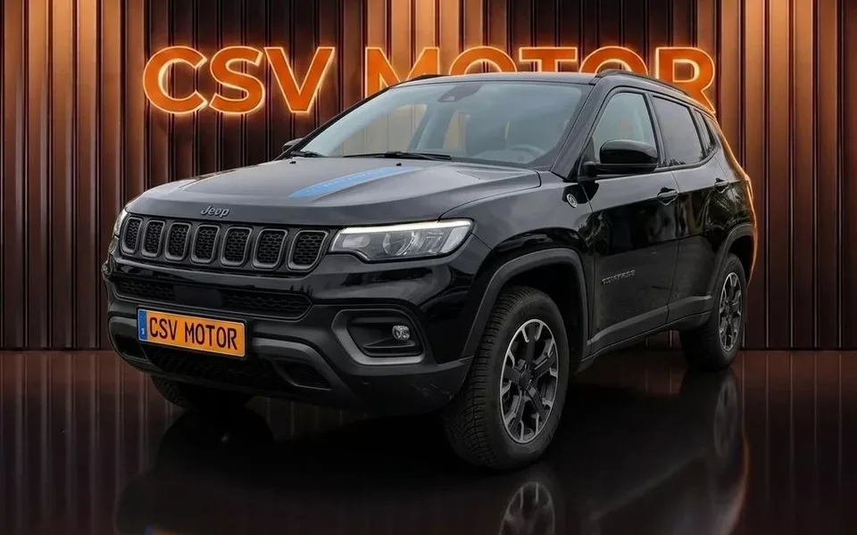 JEEP Compass Compass 1.3 PHEV Trailhawk EAWD Aut. 240