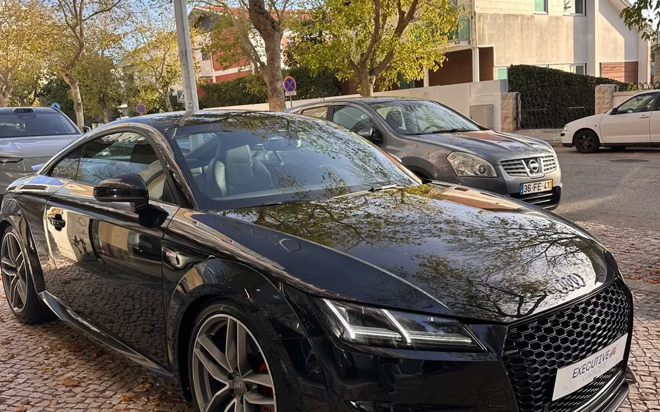 Audi TT Coupé 2.0 TDI S-line