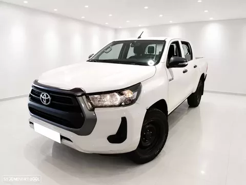 Toyota Hilux 2.4 D-4D 4WD CD CM