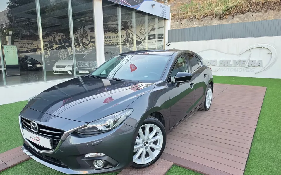 Mazda 3 Hatchback 1.5 Sky-D Excellence Navi
