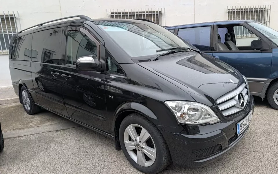 MERCEDES-BENZ Viano Viano 3.0CDI Ambiente Compacta Aut. - 15000€ en Zaragoza
