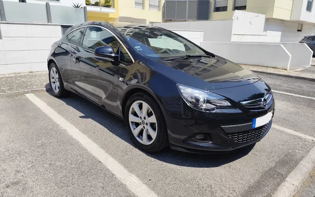 Opel Astra GTC