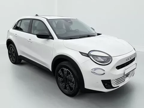 Fiat 600 1.2 Hybrid 145 DCT Icône Zéro km immatriculé