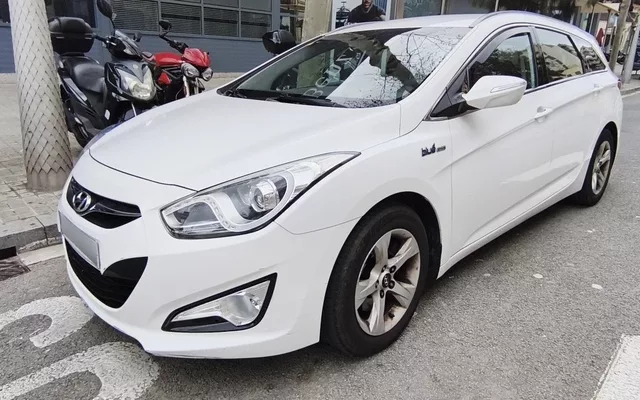 HYUNDAI i40 i40 CW 1.7CRDI GL Bluedrive