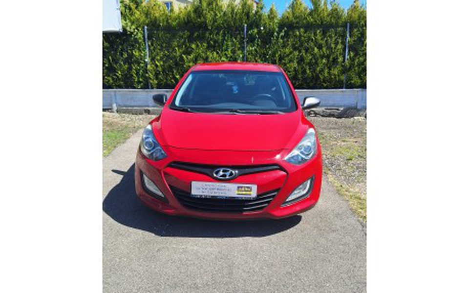 HYUNDAI i30 1.4E, 2013 ROK