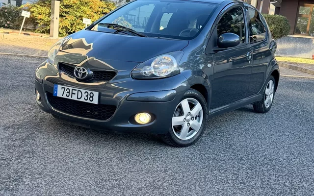 Toyota Aygo 1.0 Plus Sport Pack MM