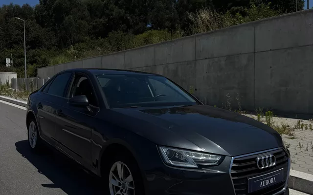 Audi A4 2.0 TDI S tronic