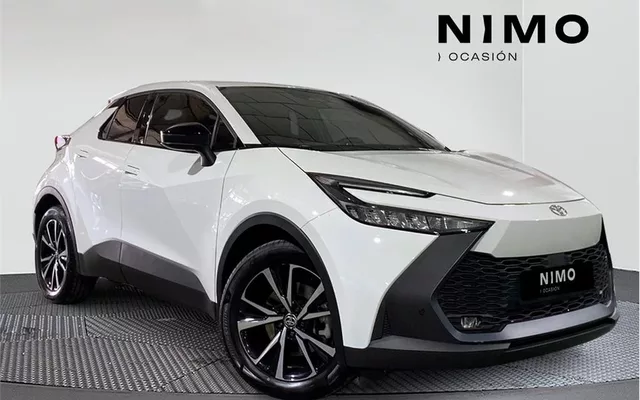 TOYOTA C-HR 2.0 220PH Advance