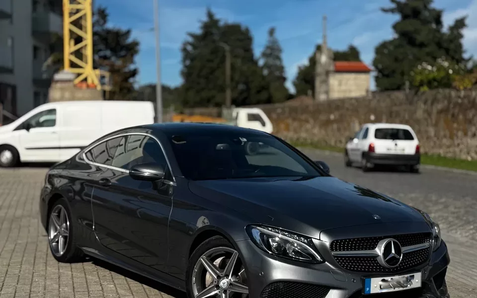Mercedes-Benz C 220