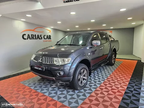 Mitsubishi L200 2.5 DI-D CD Invite AC 4WD