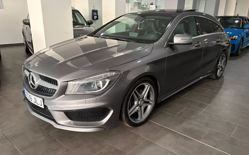 MERCEDES-BENZ Clase CLA CLA Shooting Brake 200CDI AMG Line 7G-DCT
