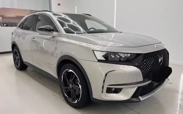 DS DS7 Crossback 2022 E-TENSE 225 PERFORMANCE LINE +