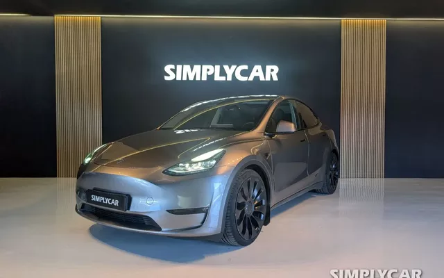 Tesla Model Y Performance Dual Motor AWD