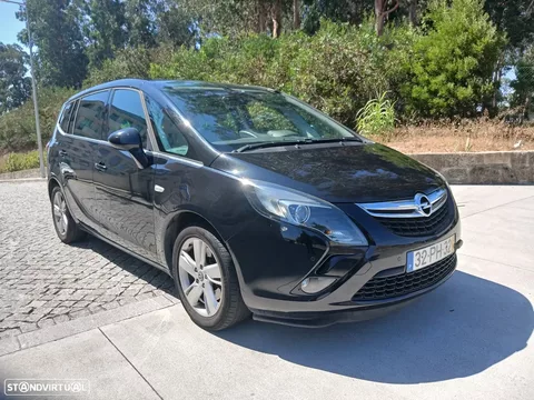 Opel Zafira 1.6 CDTi Executive
