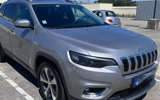 Jeep Cherokee 2.2 D Limited