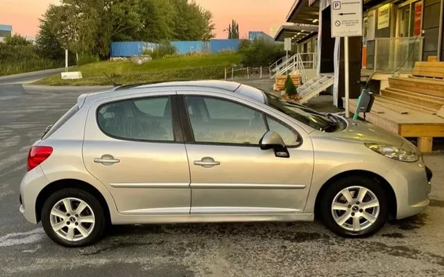 Peugeot 207 110 HDi FAP Filou